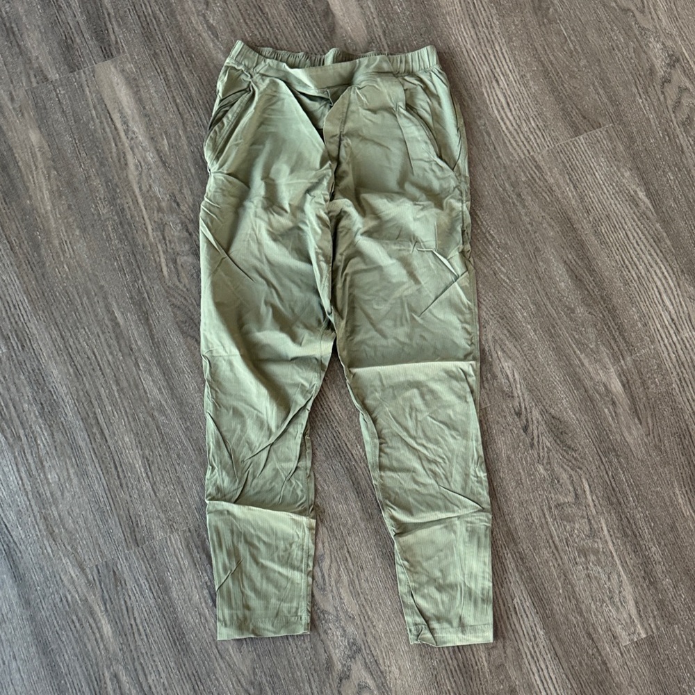 Lululemon Men's Olive Green Pants